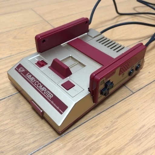 美品　FAMILY CONPUTERクラシック(ゴールド)