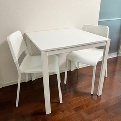IKEA ダイニングテーブル 椅子2点