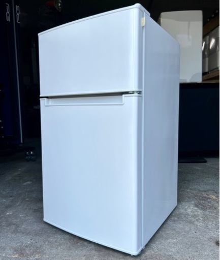 札幌市内配送可 美品 20年製 TAGlabel amadana アマダナ 85L 2ドア冷蔵庫 AT-RF85B 右開き