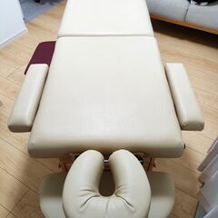値下げしました！】カナダ・ノマド社製マッサージベッド (フク) 新潟の 