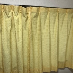 黄色　ドットカーテン　幅100Ⅹ丈110cm 2枚