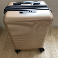 美品スーツケース　機内持ち込みサイズ