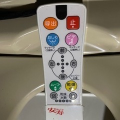 安寿  家具調トイレ