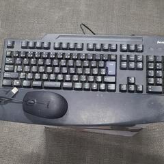 PCキーボードとマウス