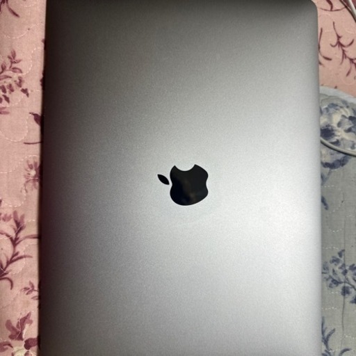 MacBook Pro 13インチM1(2020年）スペースグレー