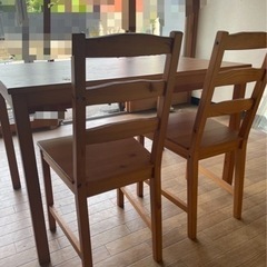 【引き渡し予定者決定】木製テーブル&椅子4脚