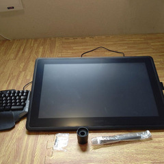 wacom cintiq 22　中古　売ります　発送可