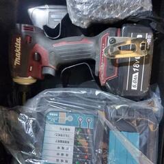 マキタ　インパクトドライバー美品