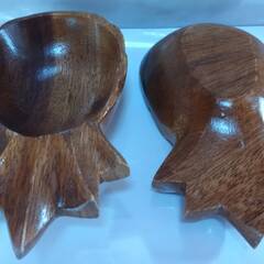 【無料】木彫りの皿　2個