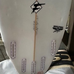 ビルト Bilt 中古サーフボード 5\