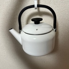 ホーロー　やかん　ケトル　2L ホワイト