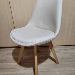 北欧風ダイニングチェア4脚セット（中古）