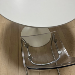 IKEA 丸テーブル　ドクスタ　トービアス　2脚セット