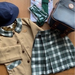 るり幼稚園　制服セット売り