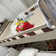 2段ベット/只今3名様検討中