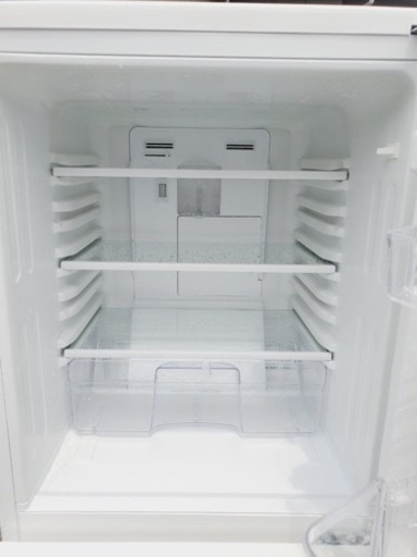 ✨2017年製✨ 115番 ユーイング✨冷凍冷蔵庫✨UR-F110H‼️