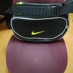 ⭐全体的にキレイめ⭐NIKE スポーツバッグ⭐