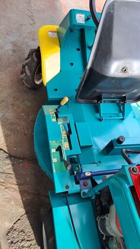 値下げしました　乗用草刈り機「マサオ」CLM1304　２８万円から２５万円