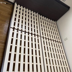 クイーンサイズベッド（組み立て・運搬手伝います）