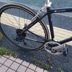 リサイクルショップどりーむ天保山店 No766 クロスバイク！ 車でも有名なRENAULT！ 大人気商品！