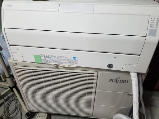 日曜日取引予定！富士通 FUJITSU AS-R40E-W 2015年製 プラズマイオン・人感センサー・お掃除エアコン （14畳・100V対応）