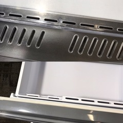 【配送料込み🚛】使いやすい140cmロータイプ⭕️AQUA３ドア冷蔵庫　272L