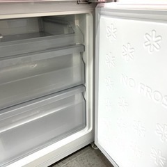 Haier 可愛らしいピンクの冷蔵庫