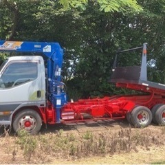 三菱　キャブオーバ　2.5t  トラック　車載車　クレーン車