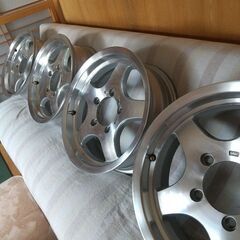 ジムニーホイール１６インチ