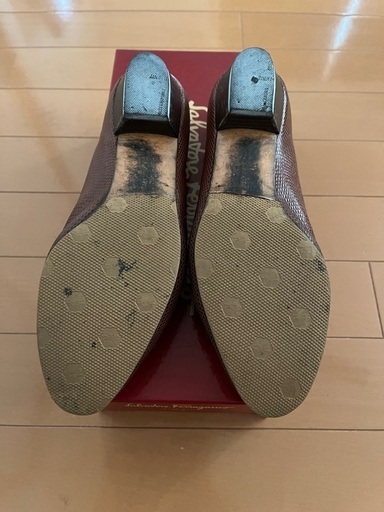 お値下げしました『Salvatore Ferragamo サルヴァトーレ・フェラガモ 