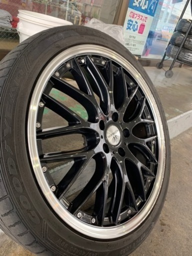 245/40r20 グッドイヤー2本アルファード　ヴェルファイア　ベンツ BMW 245/40r20 グッドイヤー2本アルファード ヴェルファイア ベンツ BMW
