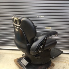 配達可能　理容椅子　新明和リビテック　タカラベルモント  