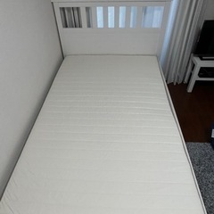 セミダブルベッド(フレーム+マットレス) IKEA