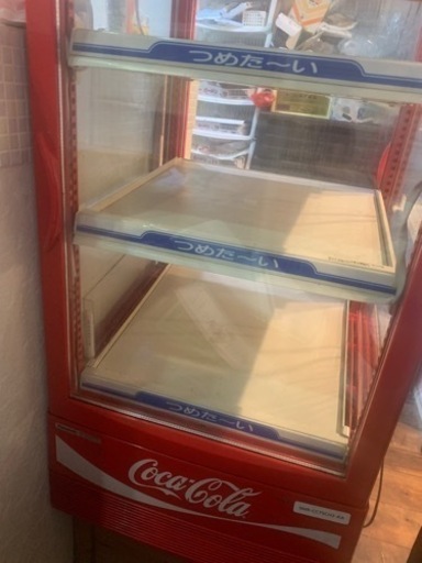 コカコーラの業務用冷蔵庫