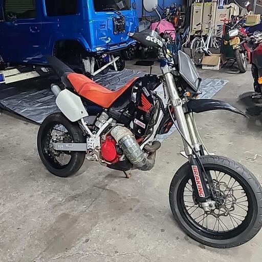 ホンダ CRM250R