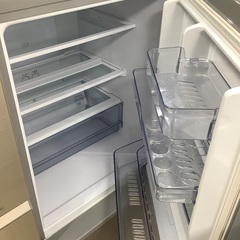 (*凹み,内部トレーヒビ有)3ドア冷蔵庫 AQUA AQR-27G2 272L 2018年製　入荷致しました！ 凹み,内部トレーヒビ有)3ドア冷蔵庫 AQUA AQR-27G2 272L 2018年製 入荷致し