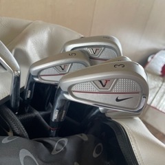 ナイキ　左打ち用ゴルフクラブ