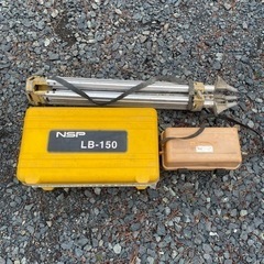 中古品　レーザーレベル　オートレベル　三脚　まとめて