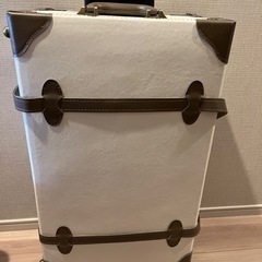 【決定】グリフィンランド スーツケース トランク キャリーケース...
