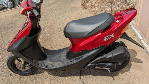 ホンダ ライブディオZX AF35 ☆外装新品 ☆タイヤ前後新品 原付の50cc