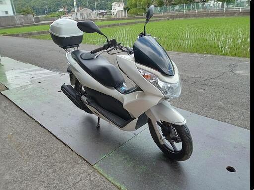 只今商談中！再値下げします！PCX125 JF28 H23年式 実走行2513km ワンオーナー