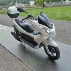 只今商談中！再値下げします！PCX125 JF28 H23年式 ...