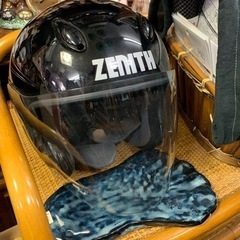ヘルメット　ZENITH