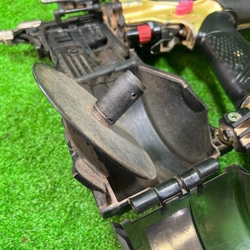 日立工機 NV65HR 高圧ロール釘打機 65㎜ 本体のみ【市川行徳店】【店頭