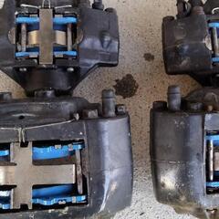 ＢＮＲ３２キャリパーセット