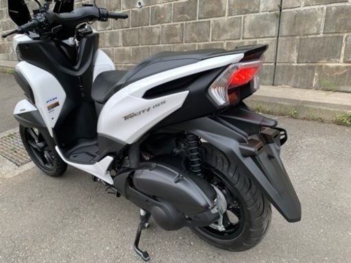 YAMAHA トリシティ　155 側車付二輪登録　3495キロ 自動車免許　横浜　ビッグスクーター　通勤　通学　配達　ノーマル　普通免許で乗れる