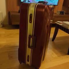 大型スーツケース　53×29×75センチ