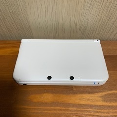 Nintendo3DSLL ホワイト