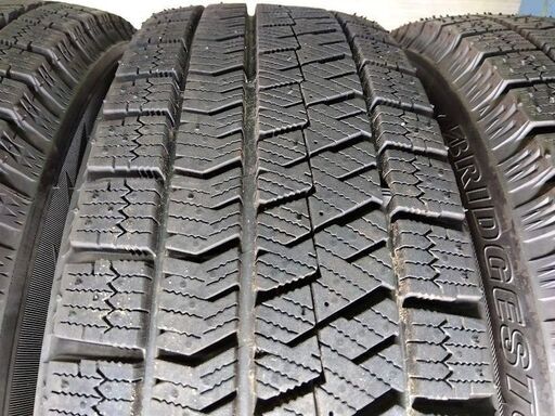 冬 ミニ MINI【極上の 冬タイヤ】ミニ純正 15インチ【~95％富山