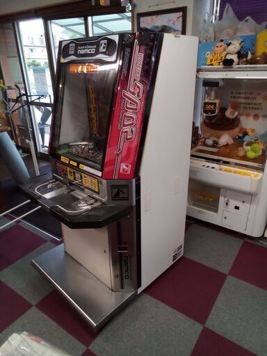 アミューズメントマシン　スロットの王子様　筐体　メダルゲーム機